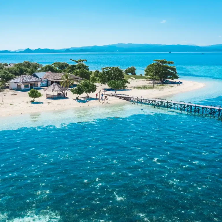 Family-Friendly Komodo Yacht Charter for 2027: A Unique Adventure Awaits