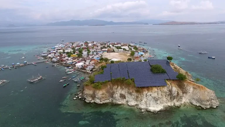 How to Get to Labuan Bajo Easily